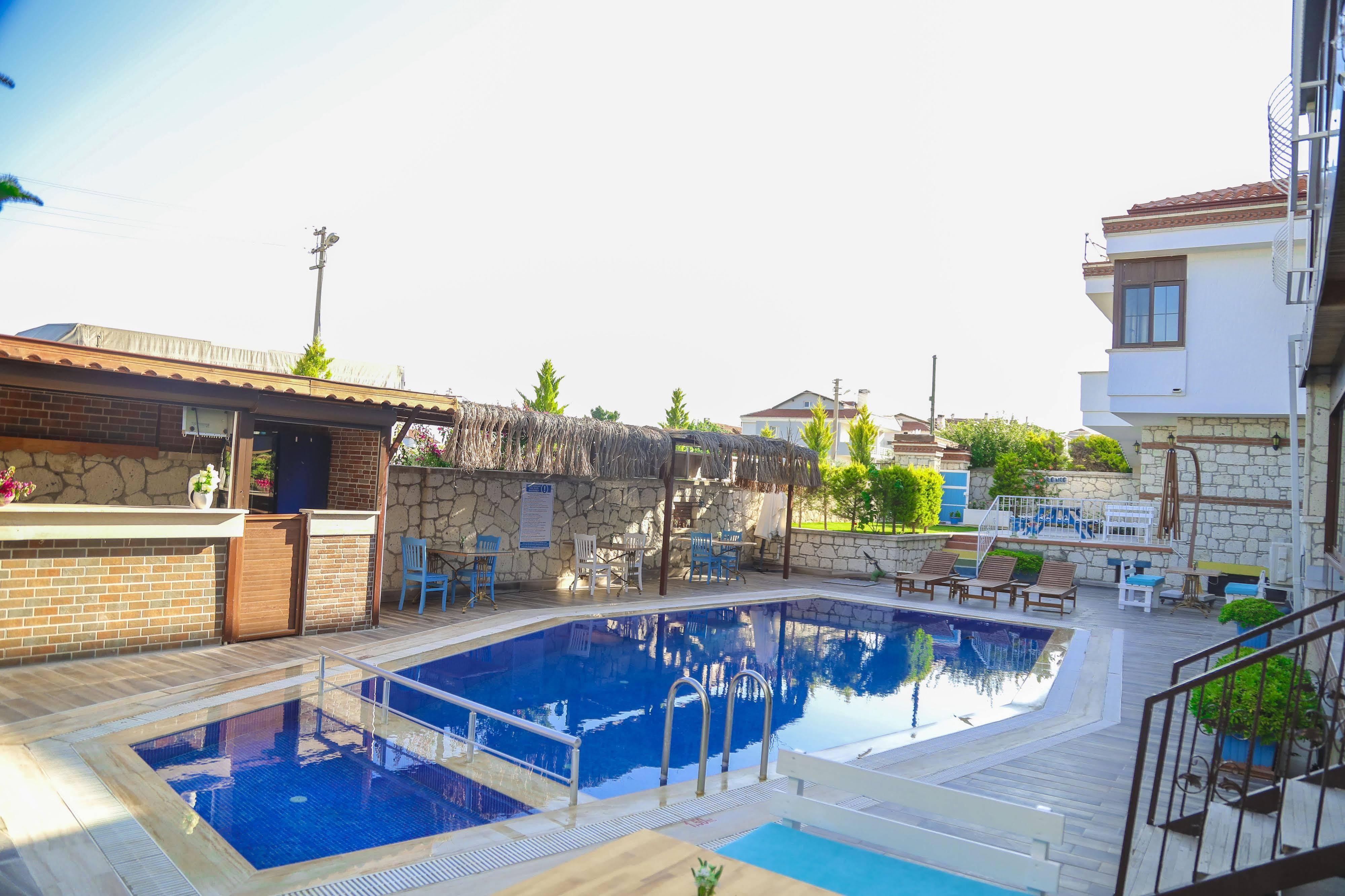 Aksu Hotel Alaçatı Exterior photo